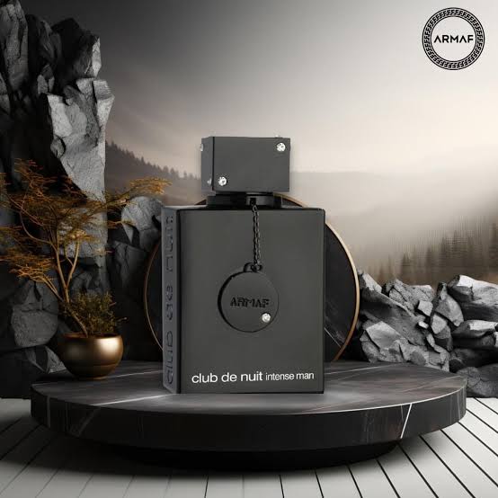 Club De Nuit Intense Man EDP